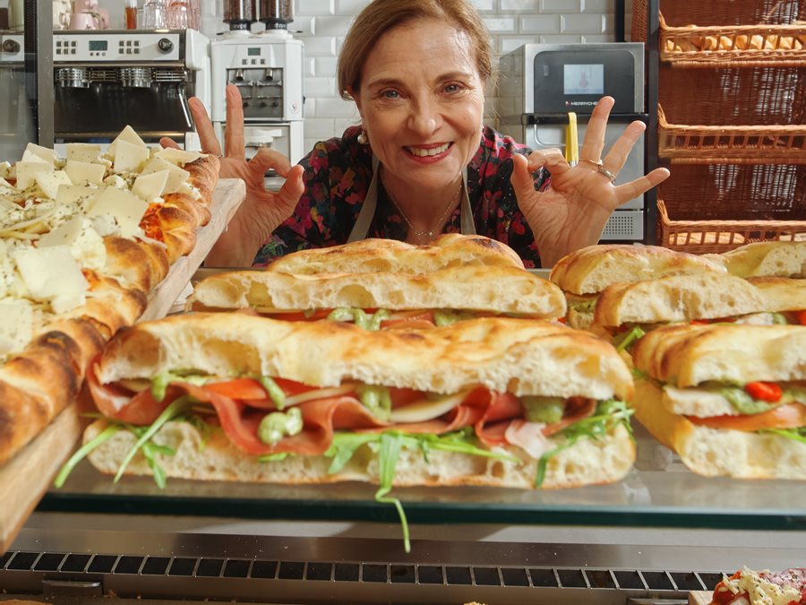 Italiaanse broodjes en pizza bij Panos